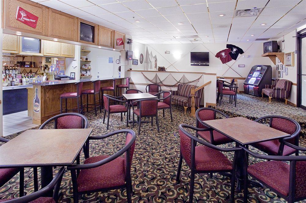 Country Inn & Suites By Radisson, Sidney, Ne Esterno foto