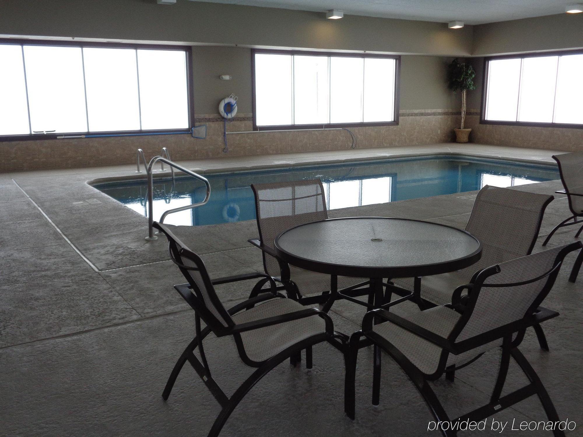 Country Inn & Suites By Radisson, Sidney, Ne Esterno foto