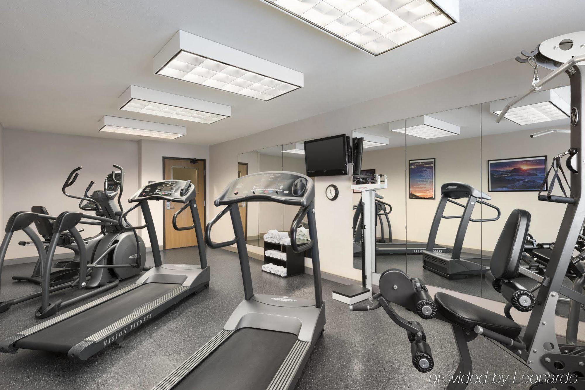 Country Inn & Suites By Radisson, Sidney, Ne Esterno foto