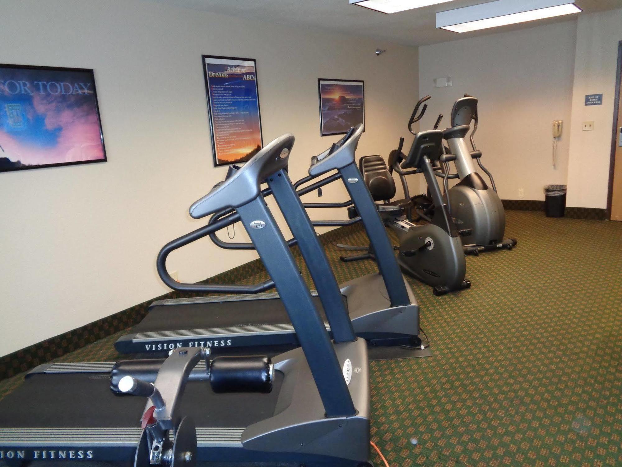 Country Inn & Suites By Radisson, Sidney, Ne Esterno foto