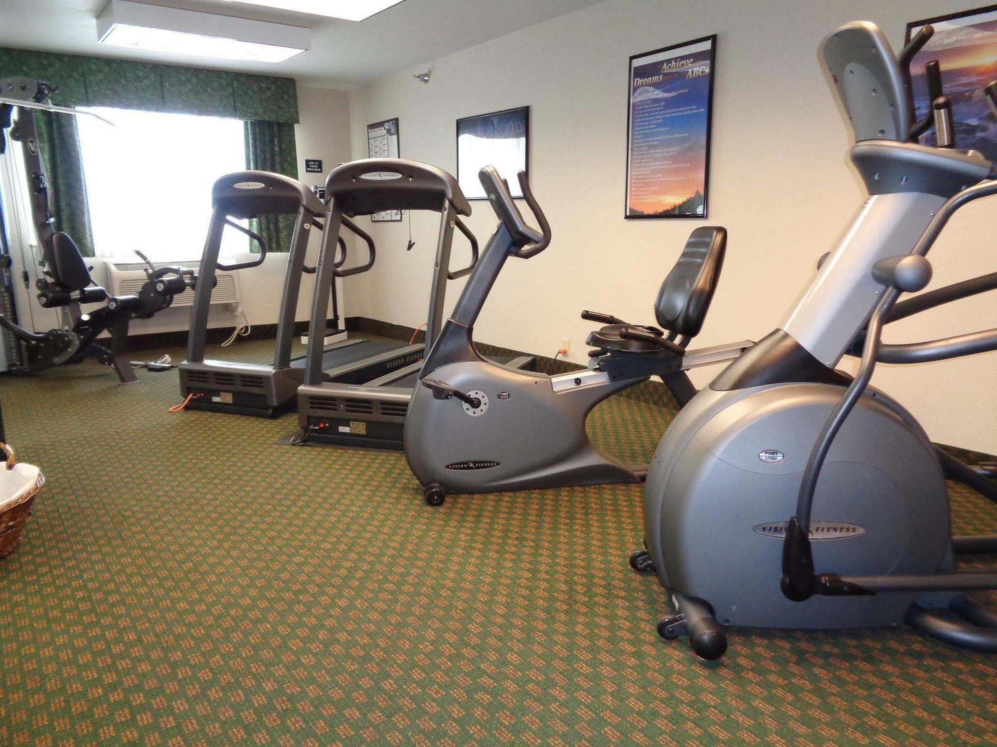 Country Inn & Suites By Radisson, Sidney, Ne Esterno foto